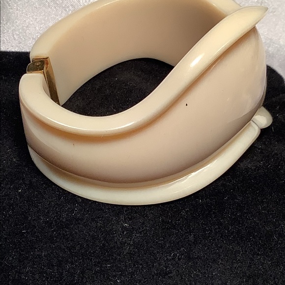 SOLD - Picture 2 of 8